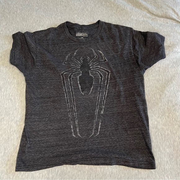 Marvel Dark Gray Spider-Man Short Sleeve Tee - Picture 1 of 4